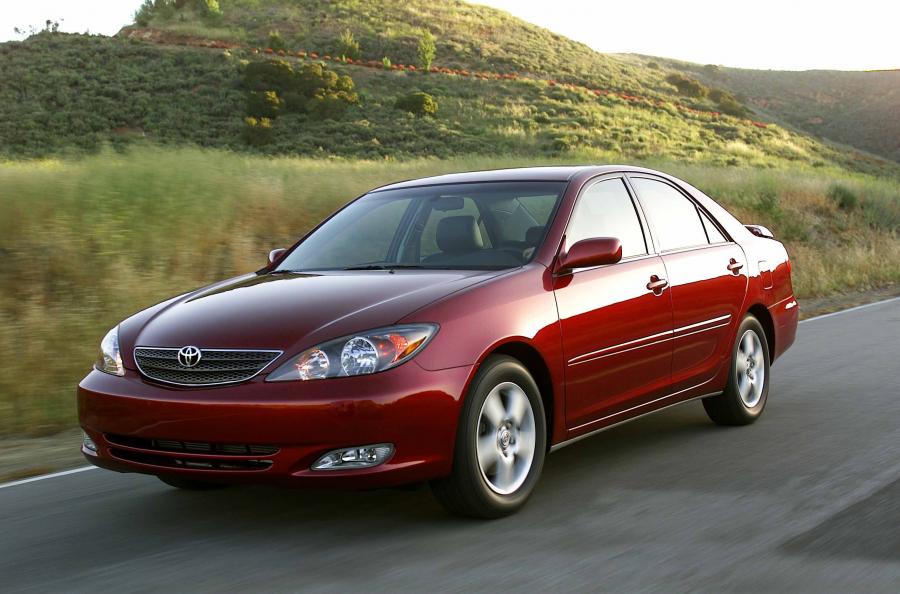  Toyota Camry 2002 года  (фото 24 из 32)